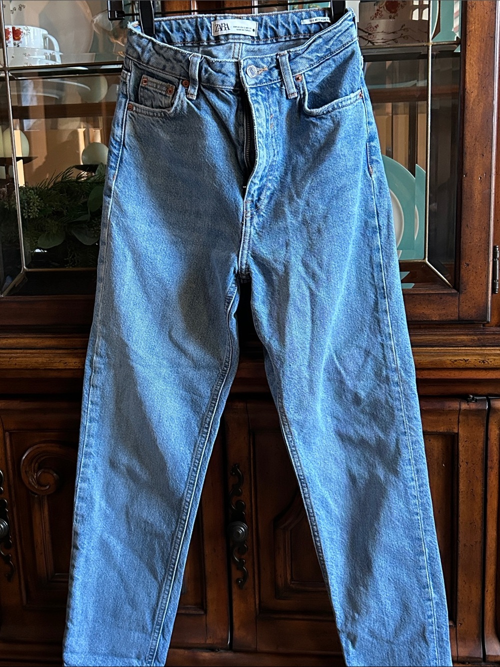 ZARA Light Blue Relaxed Women’s Jeans-MOM fit